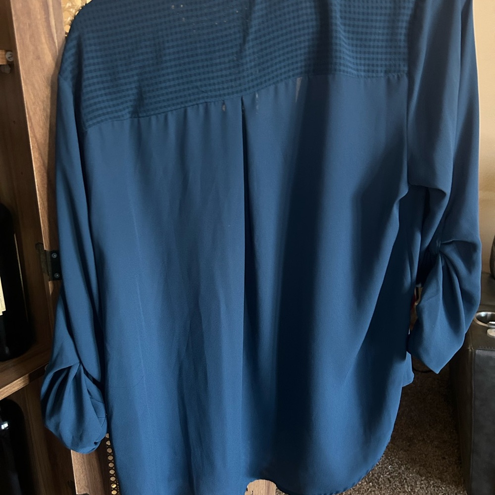 Blouse - Picture 3 of 3